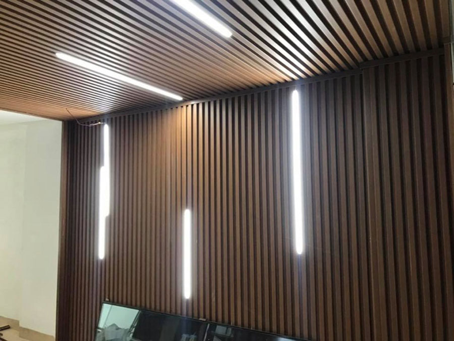 ốp trần gỗ nhựa